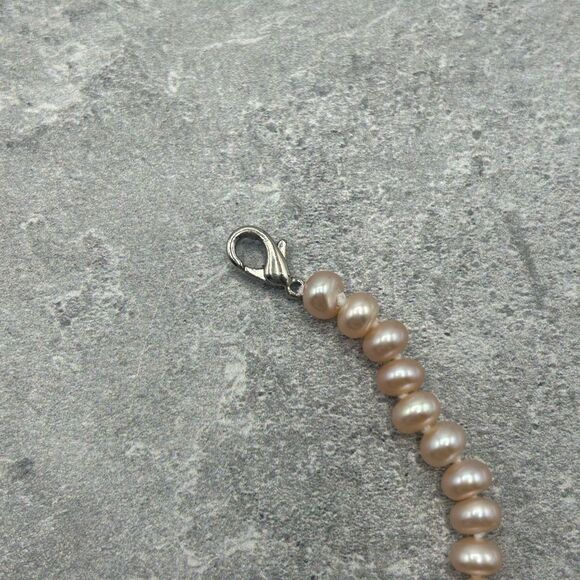 NWOT Vintage Womens Ivory Cream Natural Pearl Bead Necklace Jewelry 17 inches - Picture 7 of 9